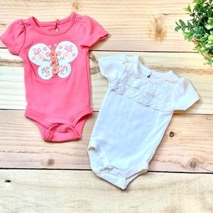 🌻$3 BUNDLE DEAL🌻Baby Starters NB Onsies